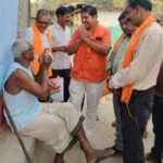 कोचवाही शक्ति केंद्र में भाजपा का ‘गांव चलो बस्ती चलो’ अभियान; मंडल अध्यक्ष टुकेश्वर पाण्डेय ने लाभार्थियों से किया संवाद
