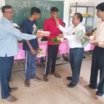 खैरवाही के शासकीय हाई स्कूल में शाला प्रवेश उत्सव का भव्य आयोजन, बच्चों को बांटी गई पाठ्य सामग्रियां